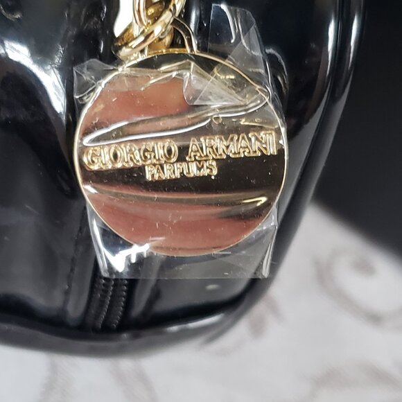 NWOT GIORGIO ARMANI Parfums Black sequins over patent leather zippered pouch - Picture 4 of 9